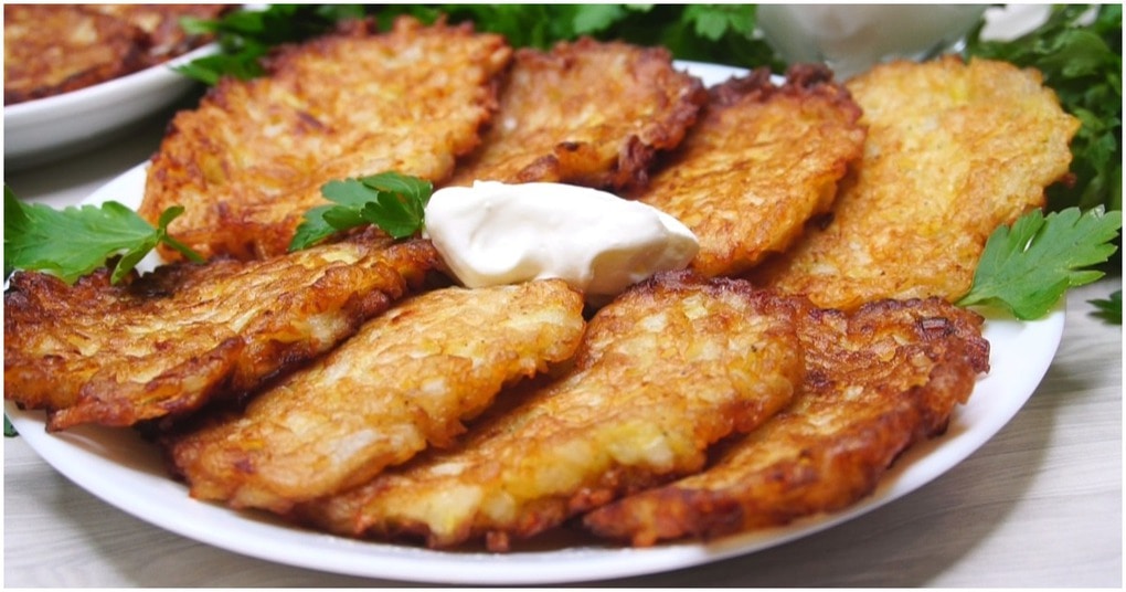 Такая вкуснятина из обычного лука! Так лук вы еще не готовили Такая вкуснятина из обычного лука! Так лук вы еще не готовили