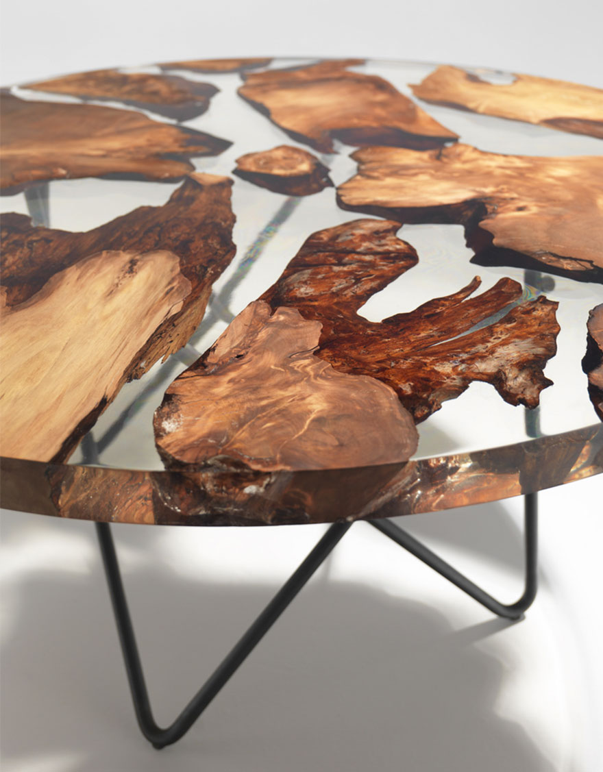 kauri-wood-resin-earth-table-riva-1920-renzo-piano-3