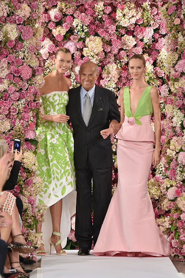 .     Oscar de la Renta