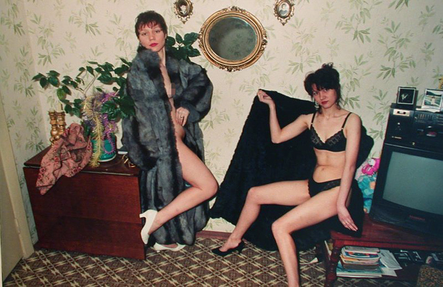 Как выглядели русские женщины 1990-х годов (ФОТО)