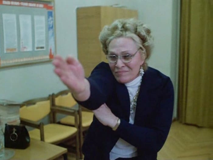 Римма Маркова в фильме *Родня*, 1981 | Фото: kino-teatr.ru Римма Маркова в фильме *Родня*, 1981 | Фото: kino-teatr.ru