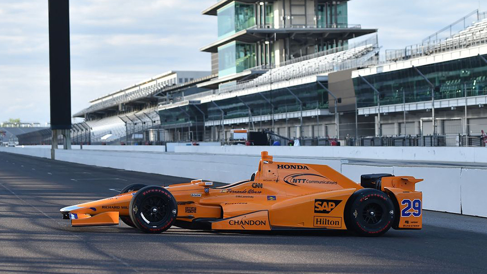 McLaren показал машину Алонсо для «Инди-500»
