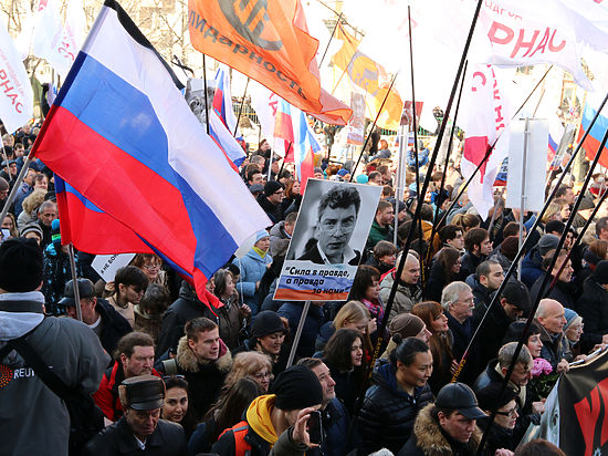 Марш пятой колонны в Москве — ПРЯМАЯ ТРАНСЛЯЦИЯ. Смотрите и комментируйте с «Русской Весной»