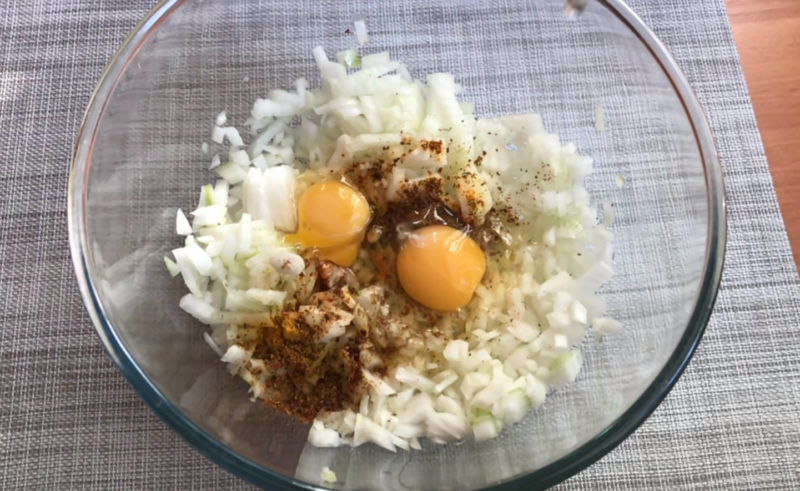 Такая вкуснятина из обычного лука! Так лук вы еще не готовили Такая вкуснятина из обычного лука! Так лук вы еще не готовили