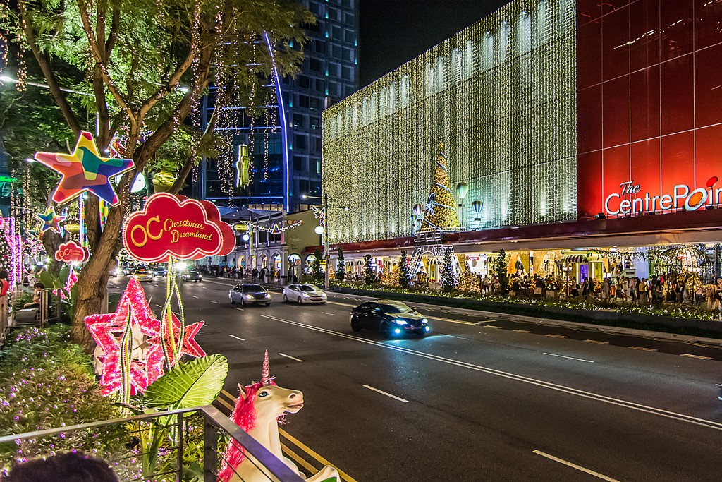 OchardRoad22 Ochard Road: Как выглядит самая известная улица Сингапура перед Рождеством и Новым годом