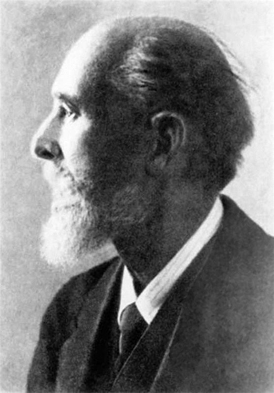 Петер Карл Густавович Фаберже — самый известный ювелир фото