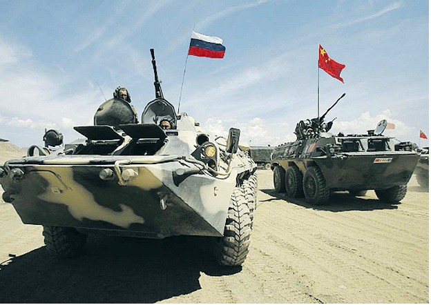 На учения "Мирная миссия-2014" отправились около 1000 военных ВВО РФ На учения "Мирная миссия-2014" отправились около 1000 военных ВВО РФ