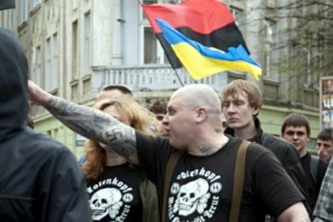 Польше сдали виновника обстрела посольства. Им оказался Укрнацик-агент Кремля... Мля... ;) Польше сдали виновника обстрела посольства. Им оказался Укрнацик-агент Кремля... Мля... ;)