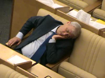 Hужно не пенсионный возраст повышать, а дармоедов сокращать
