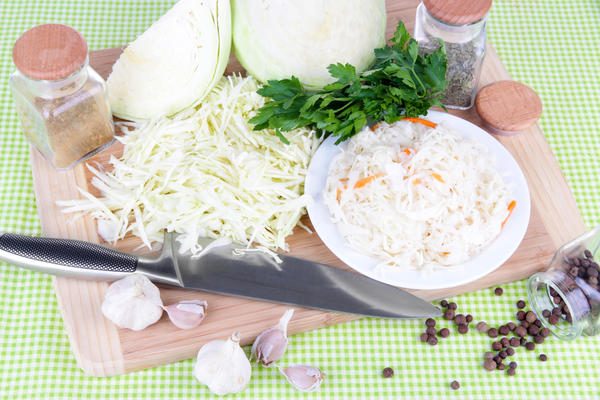 4 способа замариновать капусту - быстро, дешево, вкусно! 4 способа замариновать капусту - быстро, дешево, вкусно!