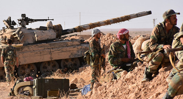 Сирийские военнослужащие пытаются закрепиться на позициях
