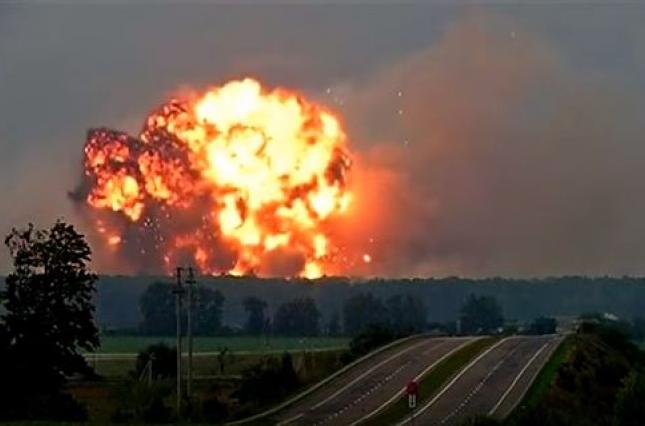 У Полторака выделили 8 миллиардов, чтобы не повторилась Калиновка У Полторака выделили 8 миллиардов, чтобы не повторилась Калиновка