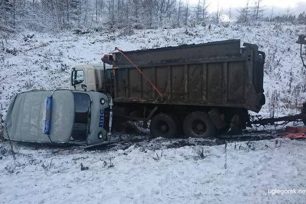 Неделя с SakhalinMedia: КамАЗ против полицейского УАЗика, свободу Вилли, острова трясет