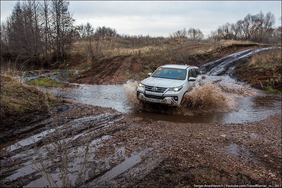 Тест-драйв Toyota Fortuner Тест-драйв Toyota Fortuner