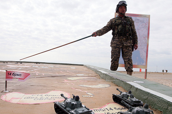 Смогут ли армии стран Средней Азии дать отпор Китаю и талибам