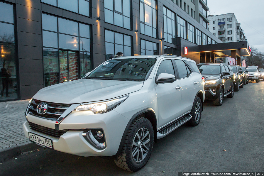 Тест-драйв Toyota Fortuner Тест-драйв Toyota Fortuner