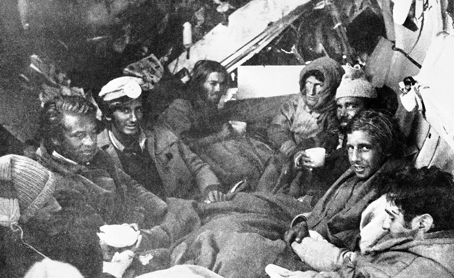 Чудо в Андах: как мертвые спасли живых Чудо в Андах: как мертвые спасли живых