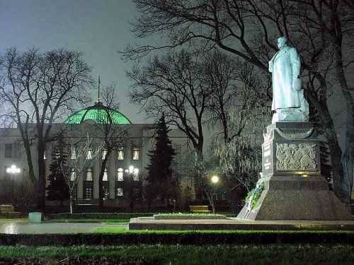 Украинские нацисты ненавидят и мертвого Ватутина Украинские нацисты ненавидят и мертвого Ватутина