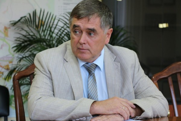 Родиков и цепочки на окнах в Севастополе!