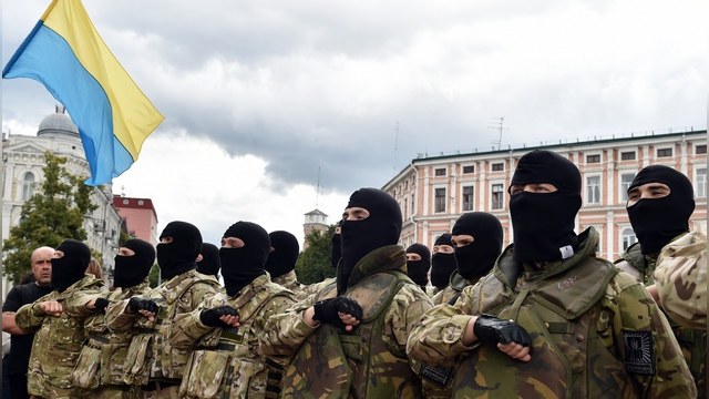 Правосекам и Ярошу перемирие не указ: Мы де-юре обычная банда, и можем делать, что захотим! Правосекам и Ярошу перемирие не указ: Мы де-юре обычная банда, и можем делать, что захотим!