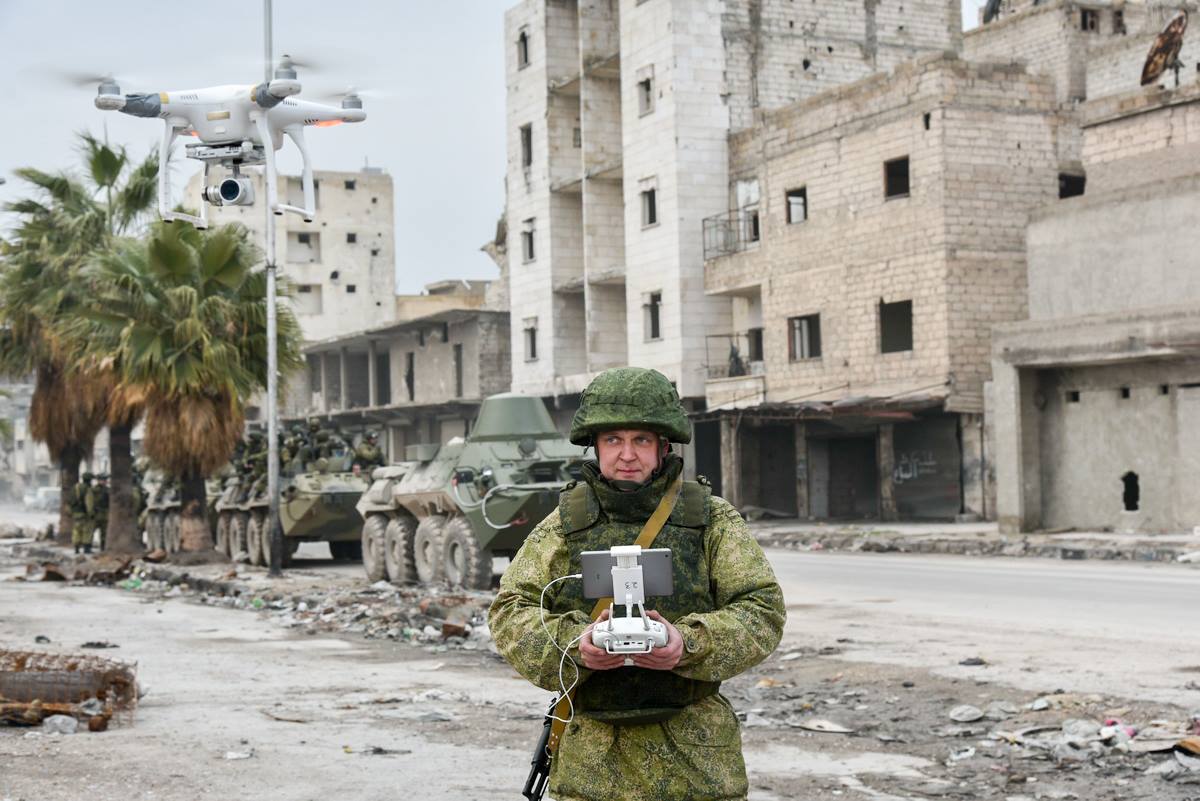 Работа наших инженеров противоминного центра в Алеппо Работа наших инженеров противоминного центра в Алеппо
