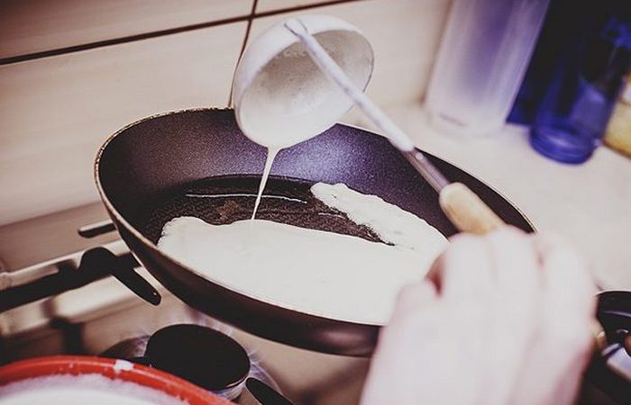 Блины за пару минут: пригодится тесто в бутылке. Блины за пару минут: пригодится тесто в бутылке.