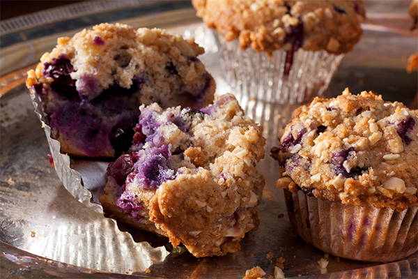 Миндальные маффины с черникой