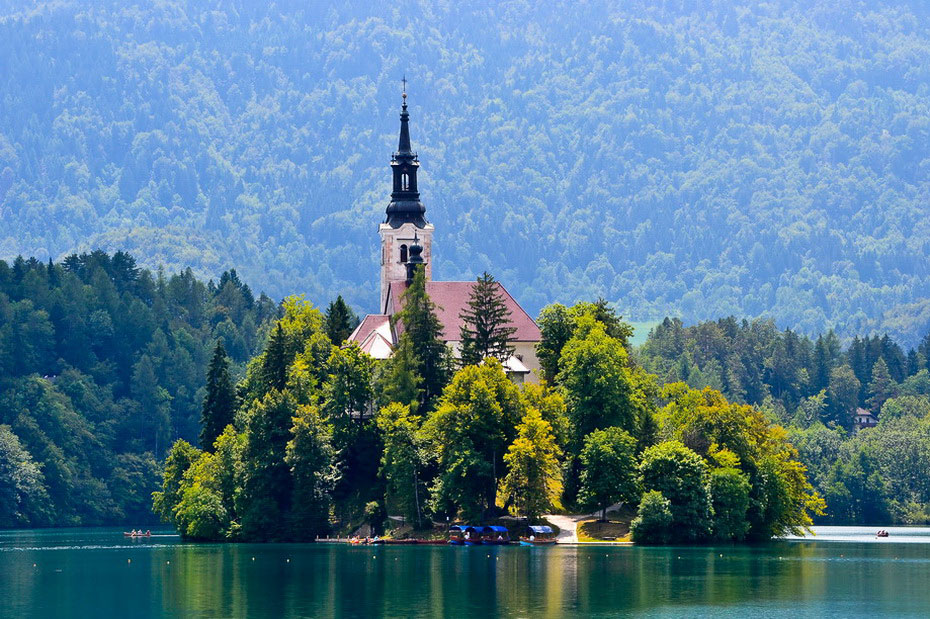 10 самых крошечных населённых островов мира