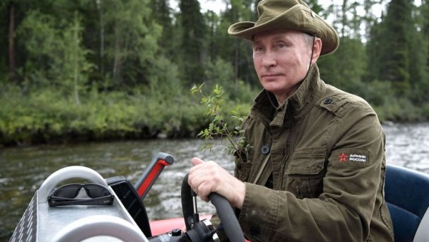 ЗАЧЕМ ПУТИН ПОЛОЖИЛ В КАРМАН ВЕТКУ? ЗАЧЕМ ПУТИН ПОЛОЖИЛ В КАРМАН ВЕТКУ?