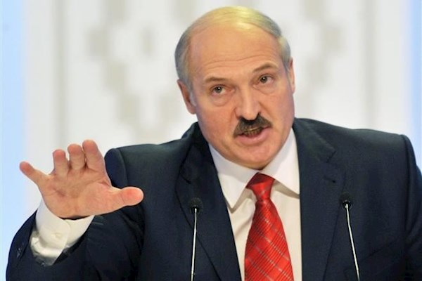 Лукашенко: Оставьте Сирию, что вы как петухи!