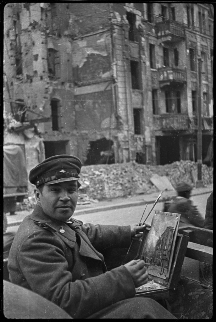 Привет из 45-го года...: уникальные фотографии Второй мировой войны