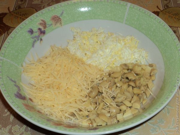 Омлет с грибами и сыром