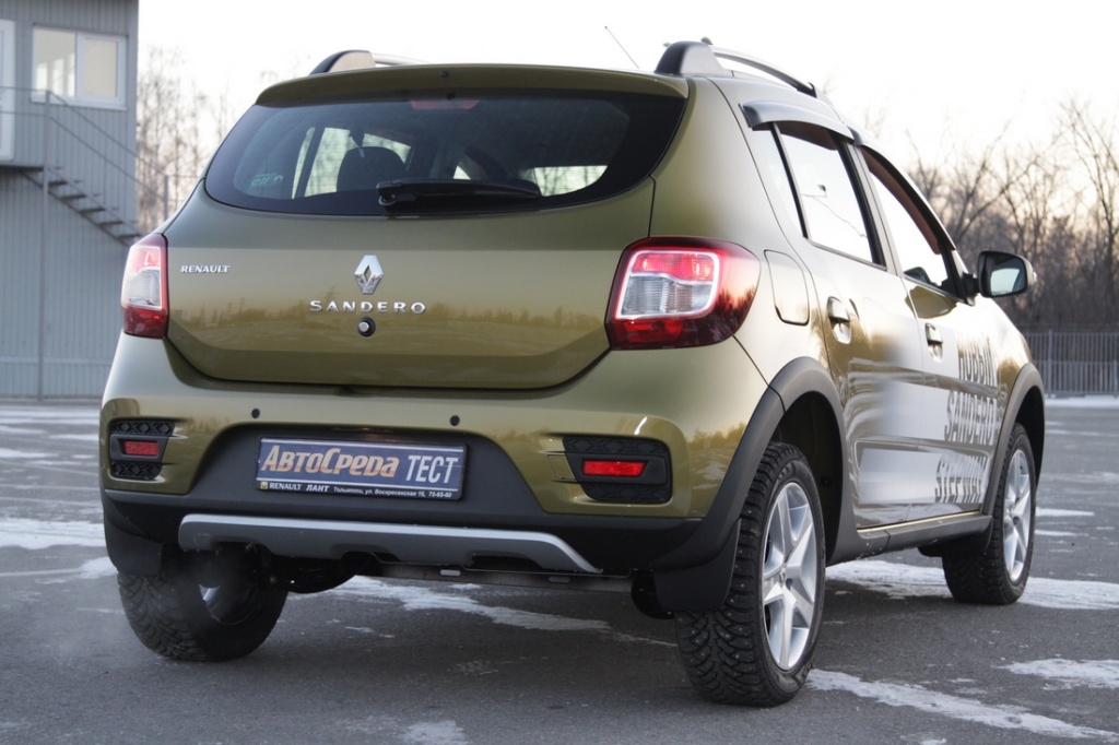 sandero_stepway(3).JPG sandero_stepway(3).JPG