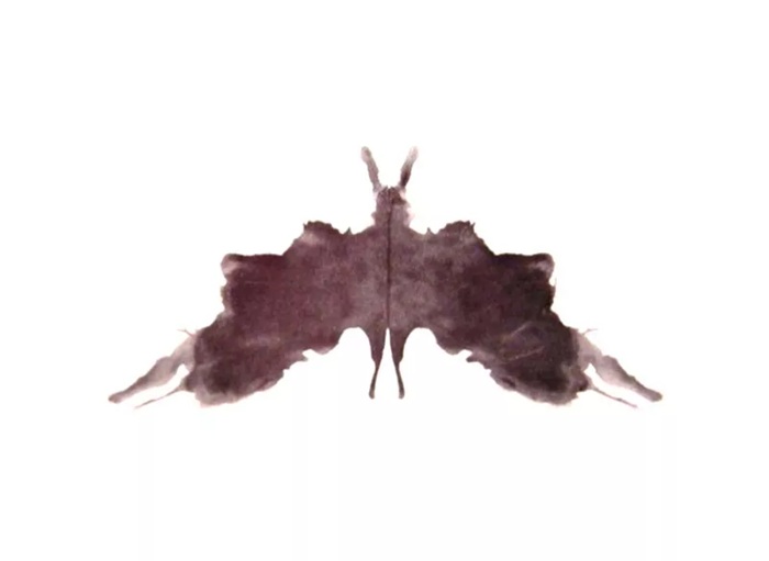 Обычно в этой кляксе находят кого-то летающего. /Фото: online-test.club