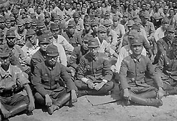 Дед воевал за хикиваки? Дед воевал за хикиваки?