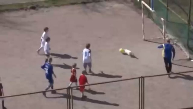 Комментатор от бога Комментатор от бога