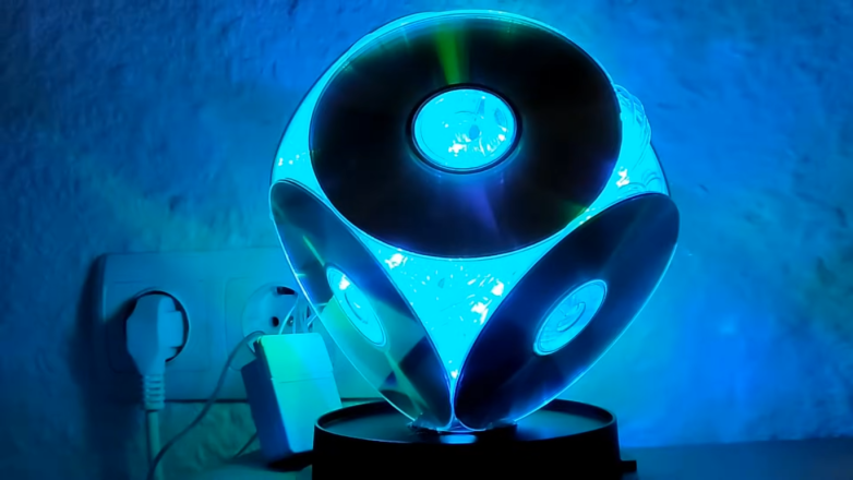 Как создать стильные украшения из старых виниловых пластинок и CD-дисков