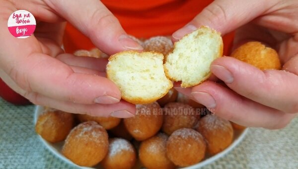 Даже руками теста не касаюсь, готовлю с помощью пакета быстрые и вкусные маленькие Пончики к чаю