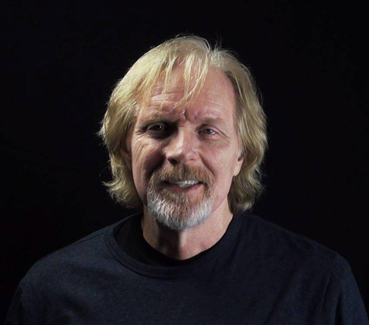 Randy Schell lent his voice to hundreds of commercials and television promos, like AMC’s “The Walking Dead.”