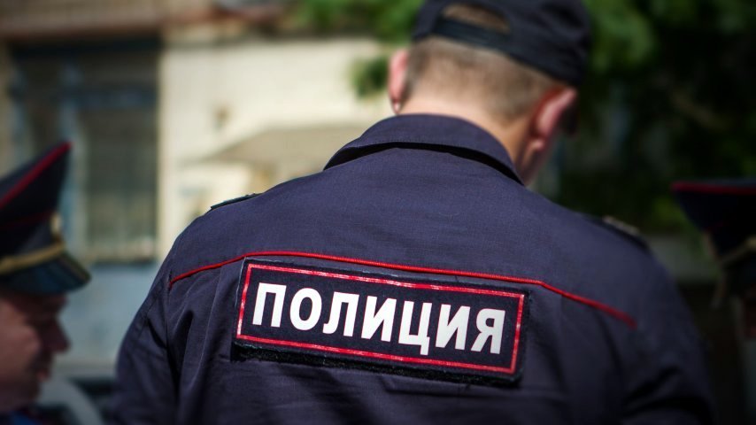 В Москве полицейскими задержан лжеврач, который лечил пенсионеров гречневой крупой вместо медикаментов