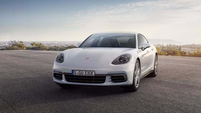 «Зелёный» гибрид от Porsche, которому достаточно 2,5 литра топлива на 100 км (5 фото) «Зелёный» гибрид от Porsche, которому достаточно 2,5 литра топлива на 100 км (5 фото)
