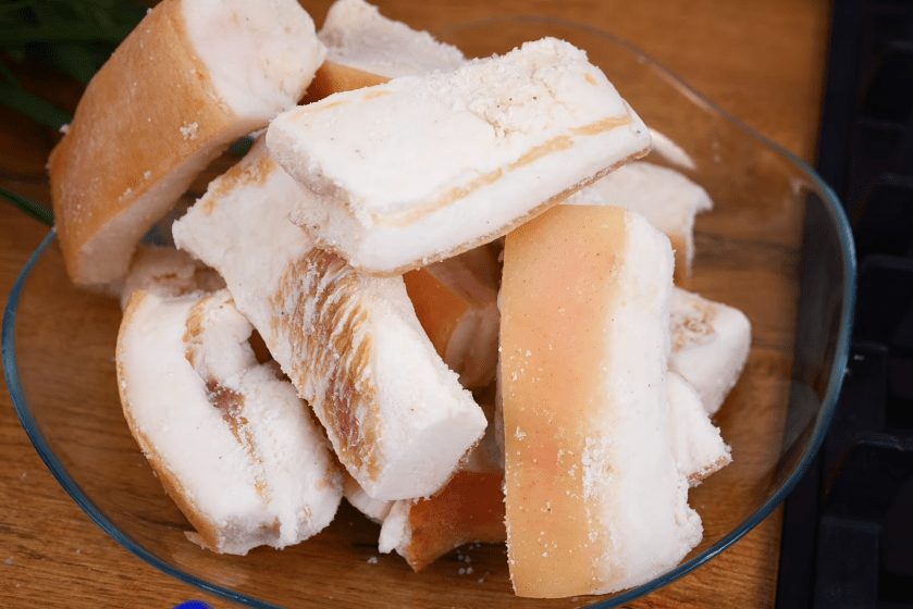 Улетная закуска из ничего: получается вкуснятина за несколько минут