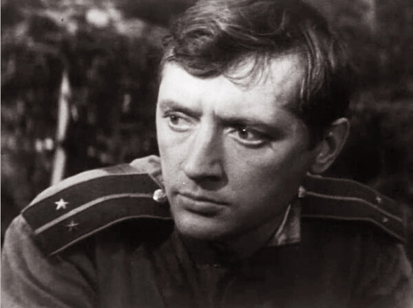 кадр из фильма «Первая любовь», 1966 год