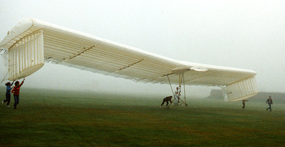 db_65__Phoenix-_Fred_pedalling_in_foggy_weather1