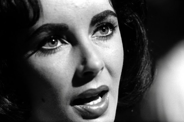 Прекрасная Элизабет Тейлор в самом расцвете: редкие фото со съемок фильма 1959 года