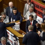 Ляшко в Раде: Заткнитесь и слушайте — нам всем конец, скоро полетят первые головы