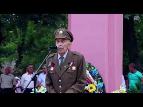 Националист умер во время речи у памятника Шуховечу (видео)