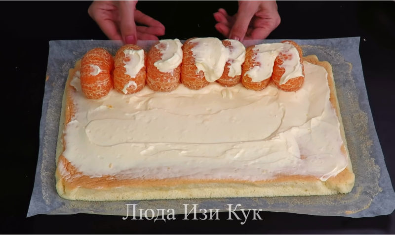 Удивительный рулет без муки. Станет украшением любого праздничного стола Удивительный рулет без муки. Станет украшением любого праздничного стола