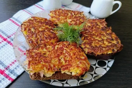 Фото к рецепту: Жареные бутерброды с колбасой