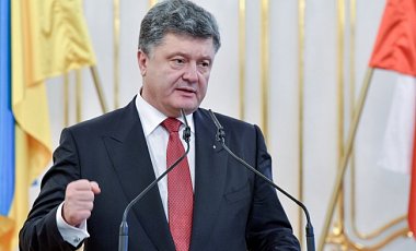 Вопрос вступления в НАТО решится на референдуме - Порошенко